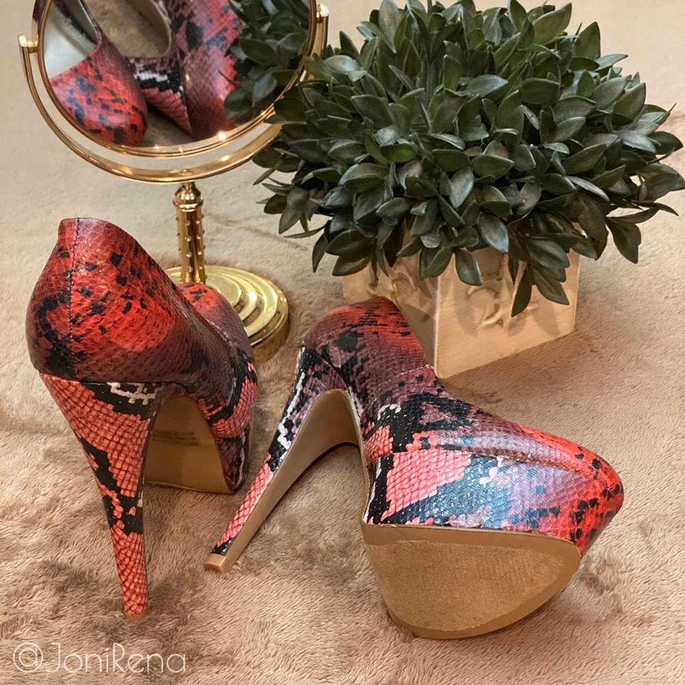 Red Python Snakeskin Platform Pumps | Size 7 - image 4